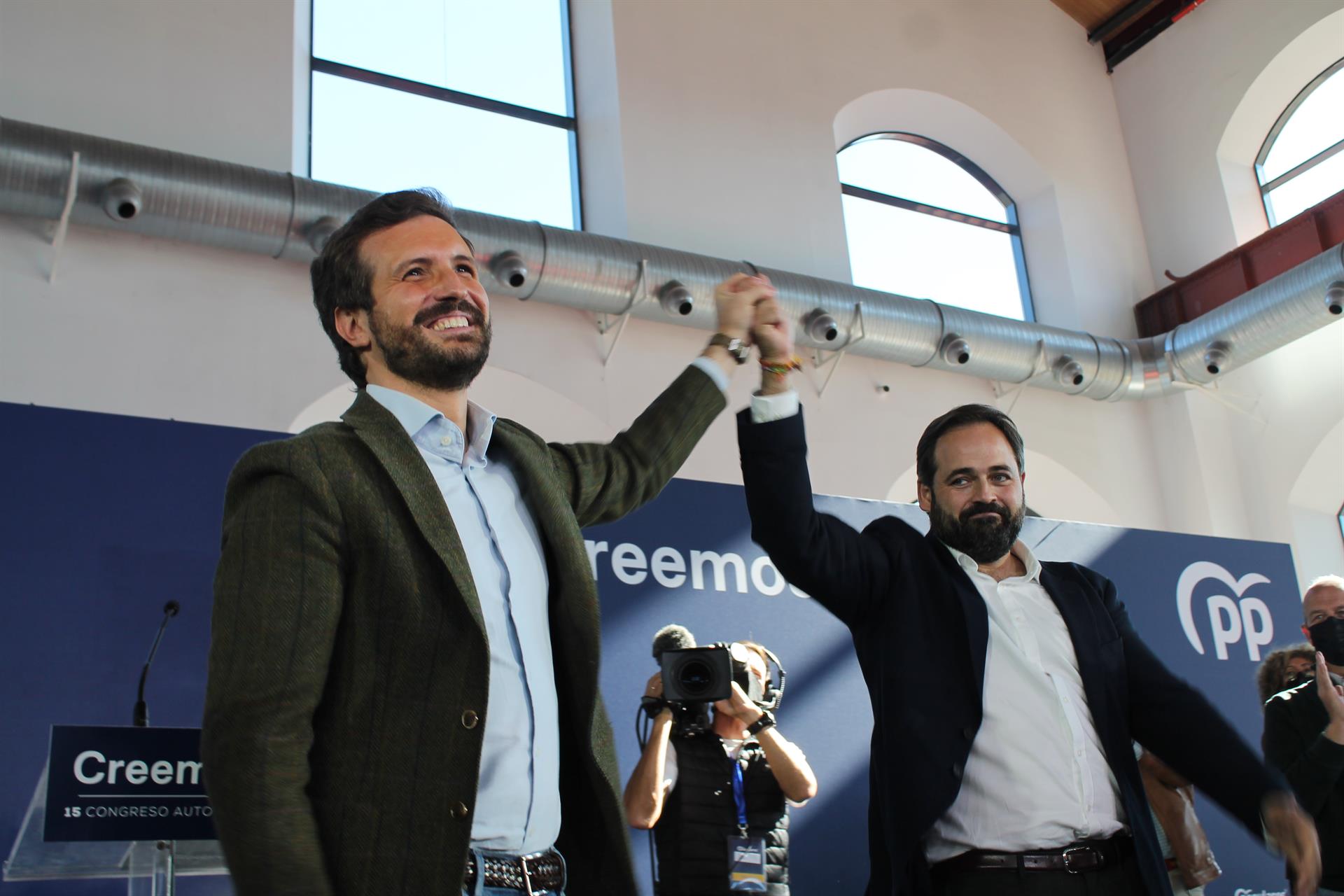 Pablo Casado, en Puertollano: "El PP va bien y va a ganar las elecciones generales porque la gente no puede más" Pablo Casado, en Puertollano: "El PP va bien y va a ganar las elecciones generales porque la gente no puede más"