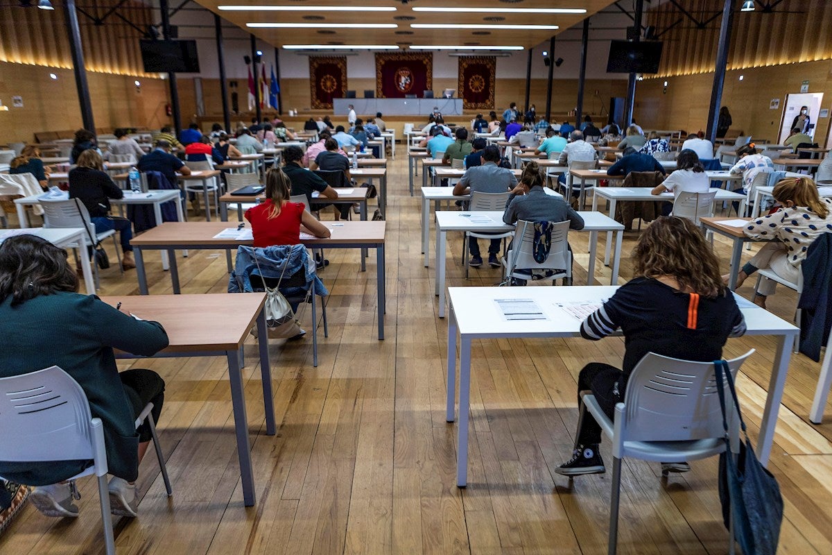 Interinos con plaza fija: cuáles son los requisitos y quiénes podrán optar a ello Interinos con plaza fija: cuáles son los requisitos y quiénes podrán optar a ello