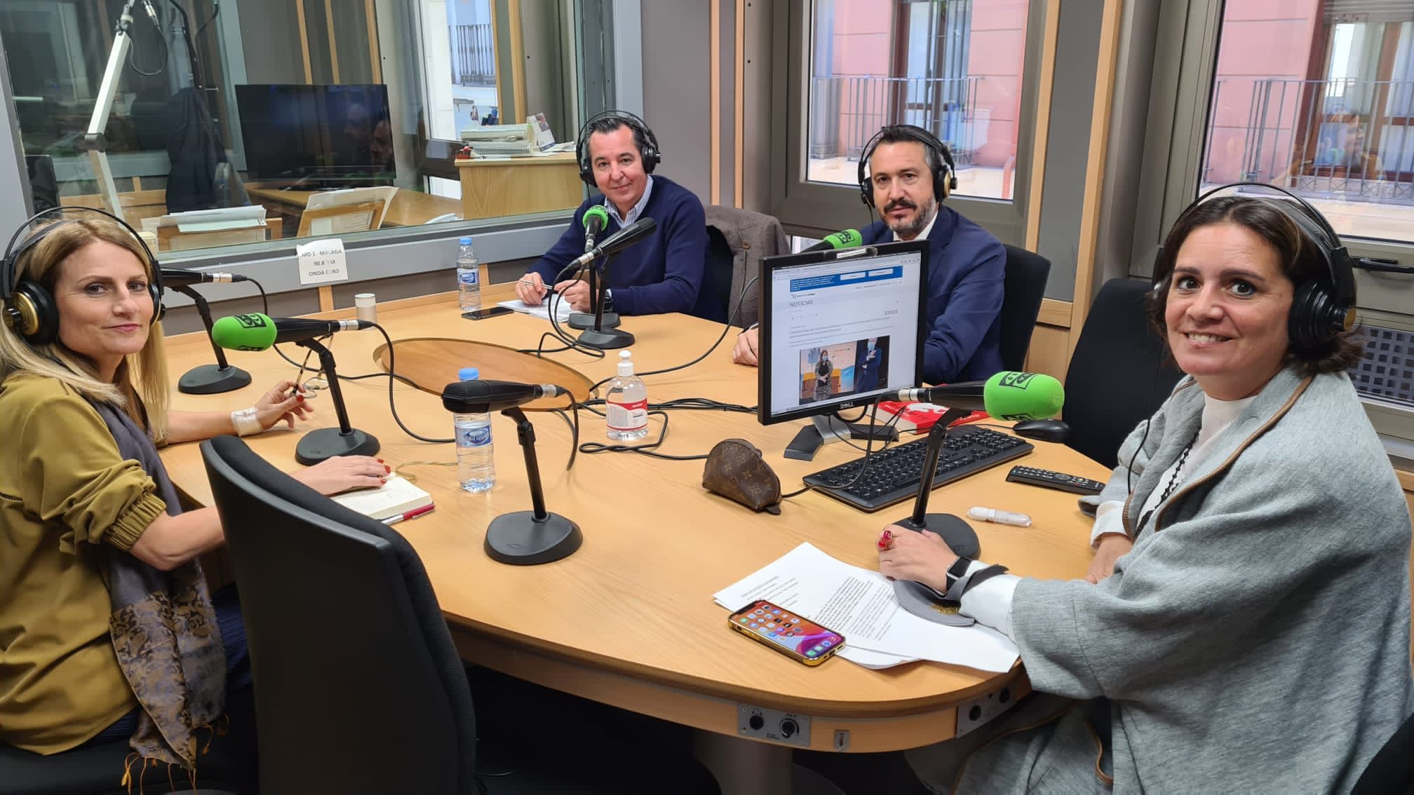 Claves de Málaga, en Tertulia. Podcast de actualidad política y económica 15/11/2021 Claves de Málaga, en Tertulia. Podcast de actualidad política y económica 15/11/2021