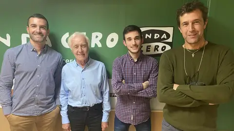 La Tertulia del Deporte, todos los lunes en Onda Cero Elche. La Tertulia del Deporte, todos los lunes en Onda Cero Elche.