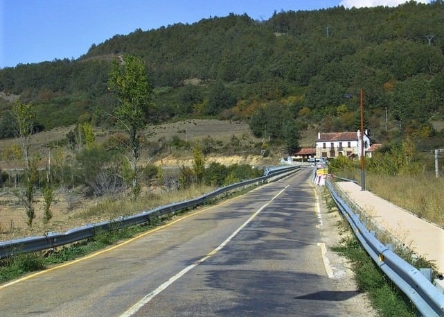 El PSOE denuncia el retraso del arreglo de la CL-627 de Cervera al límite con Cantabria hasta el 2026 El PSOE denuncia el retraso del arreglo de la CL-627 de Cervera al límite con Cantabria hasta el 2026