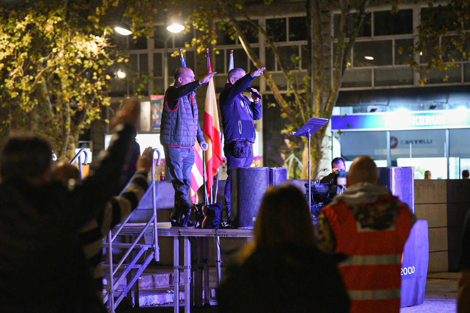 Investigan si hubo enaltecimiento del franquismo en una manifestación de ultraderecha Investigan si hubo enaltecimiento del franquismo en una manifestación de ultraderecha