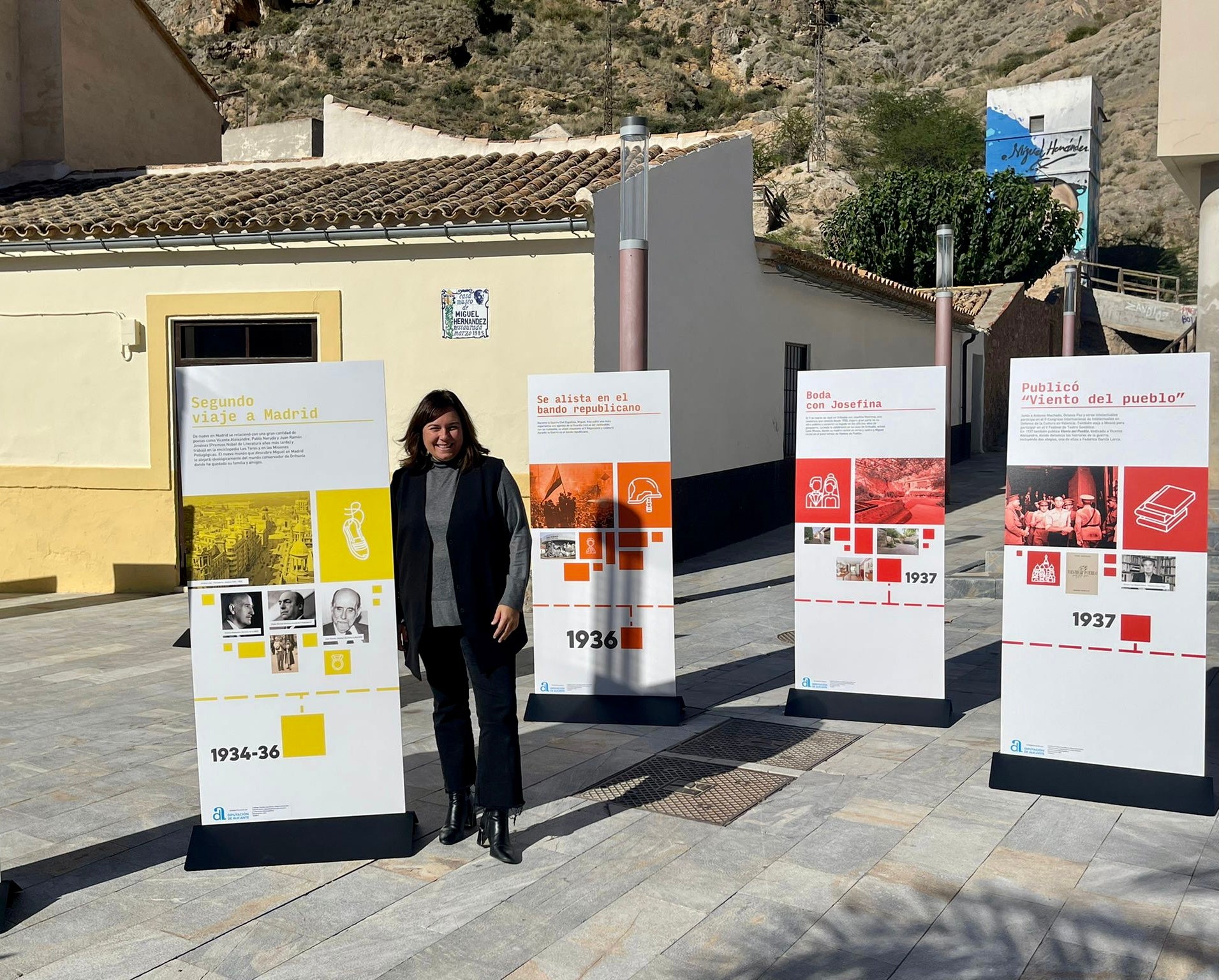 Cultura elabora una exposición didáctica sobre la vida y obra de Miguel Hernández Cultura elabora una exposición didáctica sobre la vida y obra de Miguel Hernández