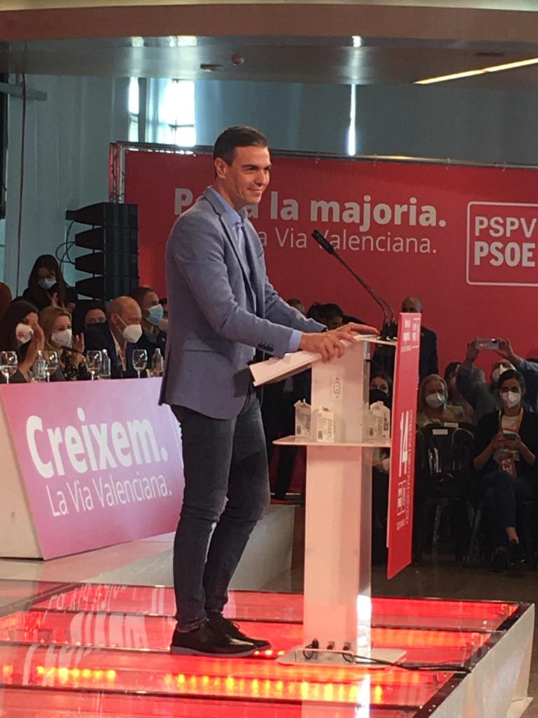 Pedro Sánchez clausura el Congreso del PSPV anunciando que la sede de la Plataforma DTI estará en Benidorm Pedro Sánchez clausura el Congreso del PSPV anunciando que la sede de la Plataforma DTI estará en Benidorm