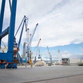 El puerto de Castellón supera  los 17,5 millones de toneladas este año