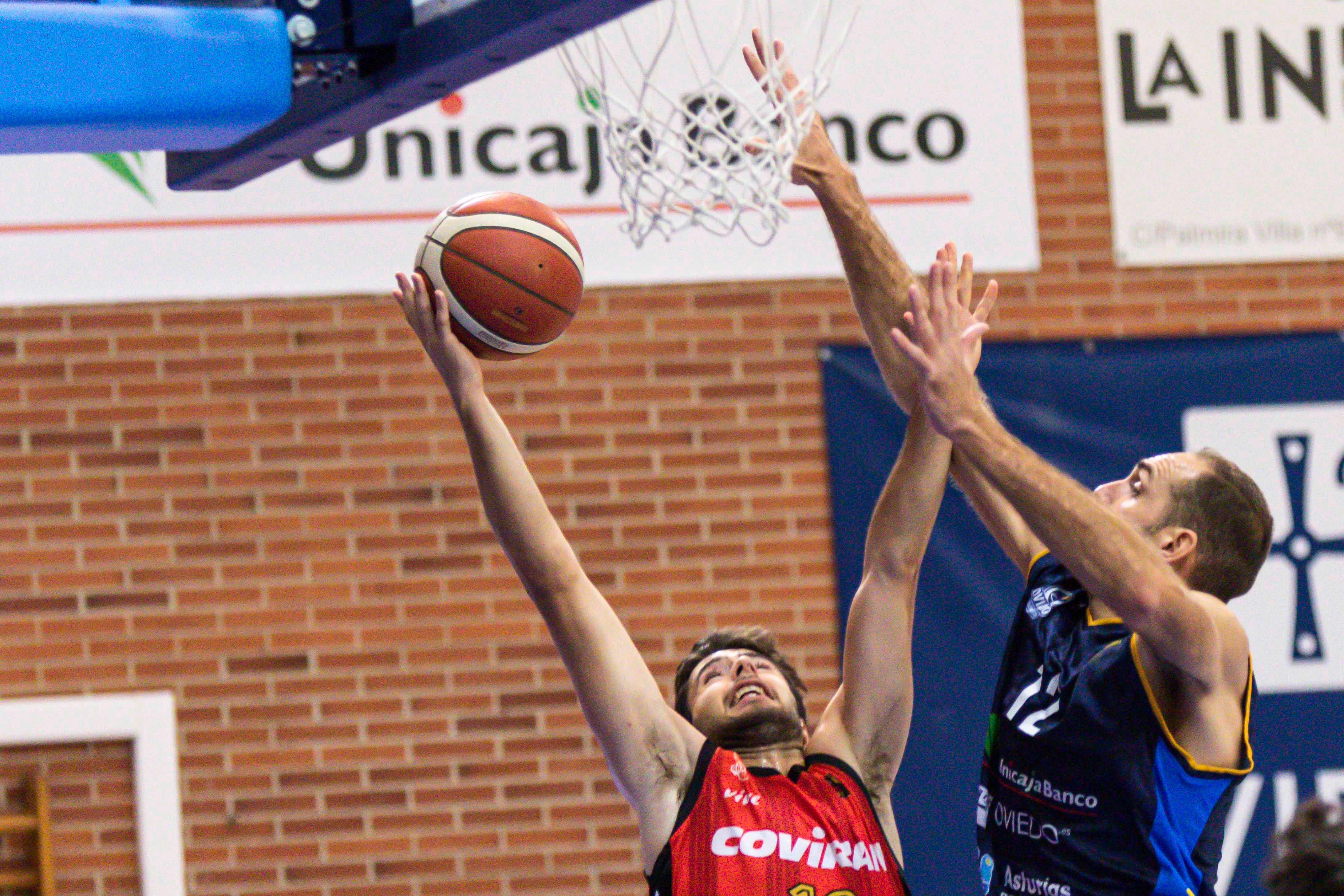 El Unicaja B suma el primer triunfo El Unicaja B suma el primer triunfo