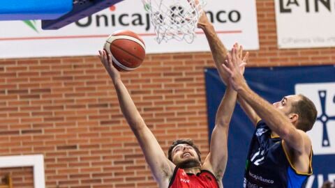 Oliver Arteaga, del Unicaja banco Oviedo