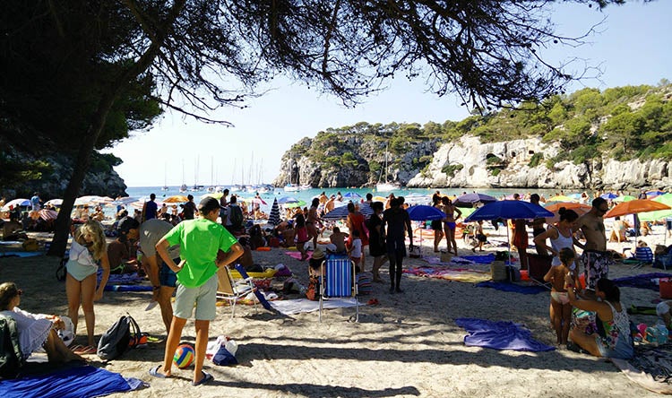 Menorca recupera el 67% de los turistas de antes de la pandemia Menorca recupera el 67% de los turistas de antes de la pandemia