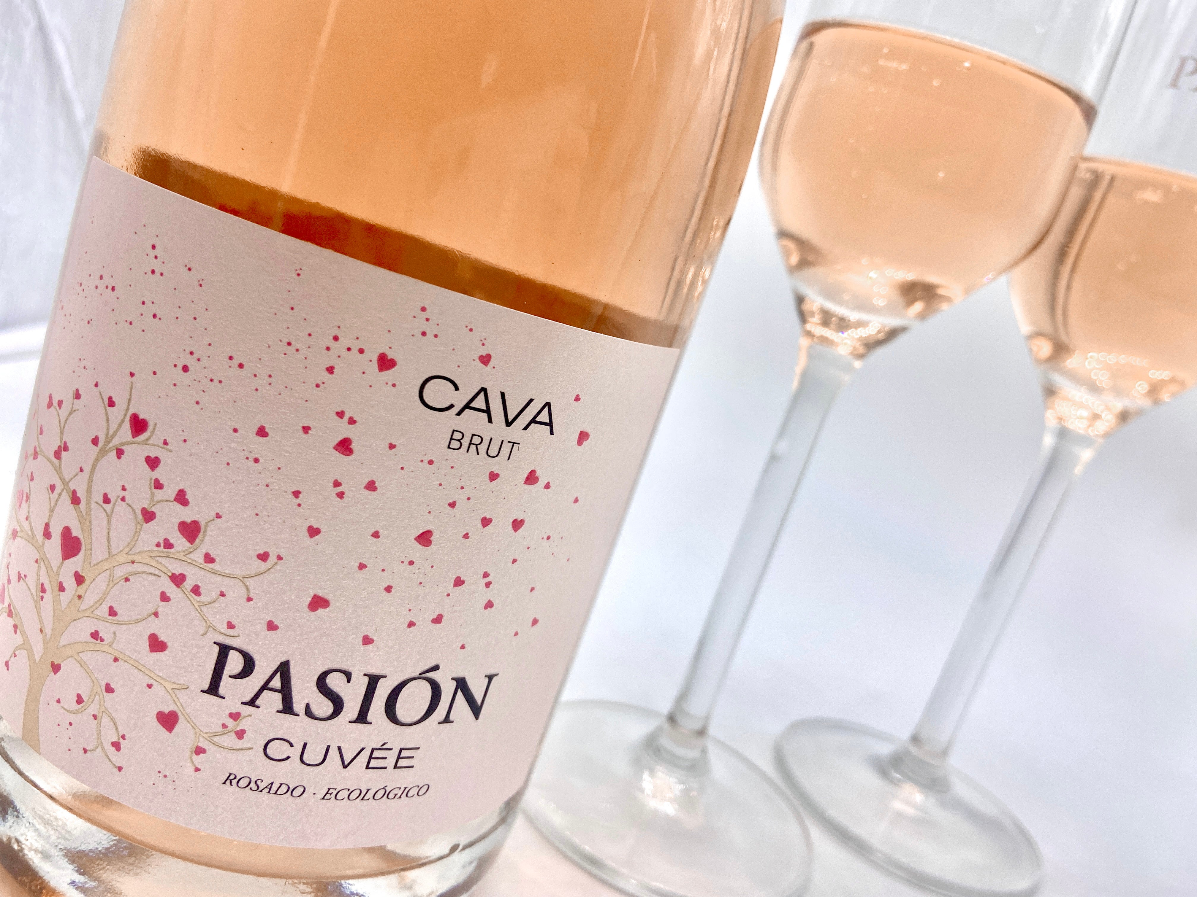Bodega Sierra Norte lanza su primer cava rosado y completa la gama de espumosos ecológicos Pasión Cuvée Bodega Sierra Norte lanza su primer cava rosado y completa la gama de espumosos ecológicos Pasión Cuvée