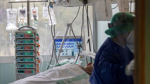 Los intensivistas esperan no volver a vivir la saturaci&oacute;n de las olas anteriores en las ucis aragonesas