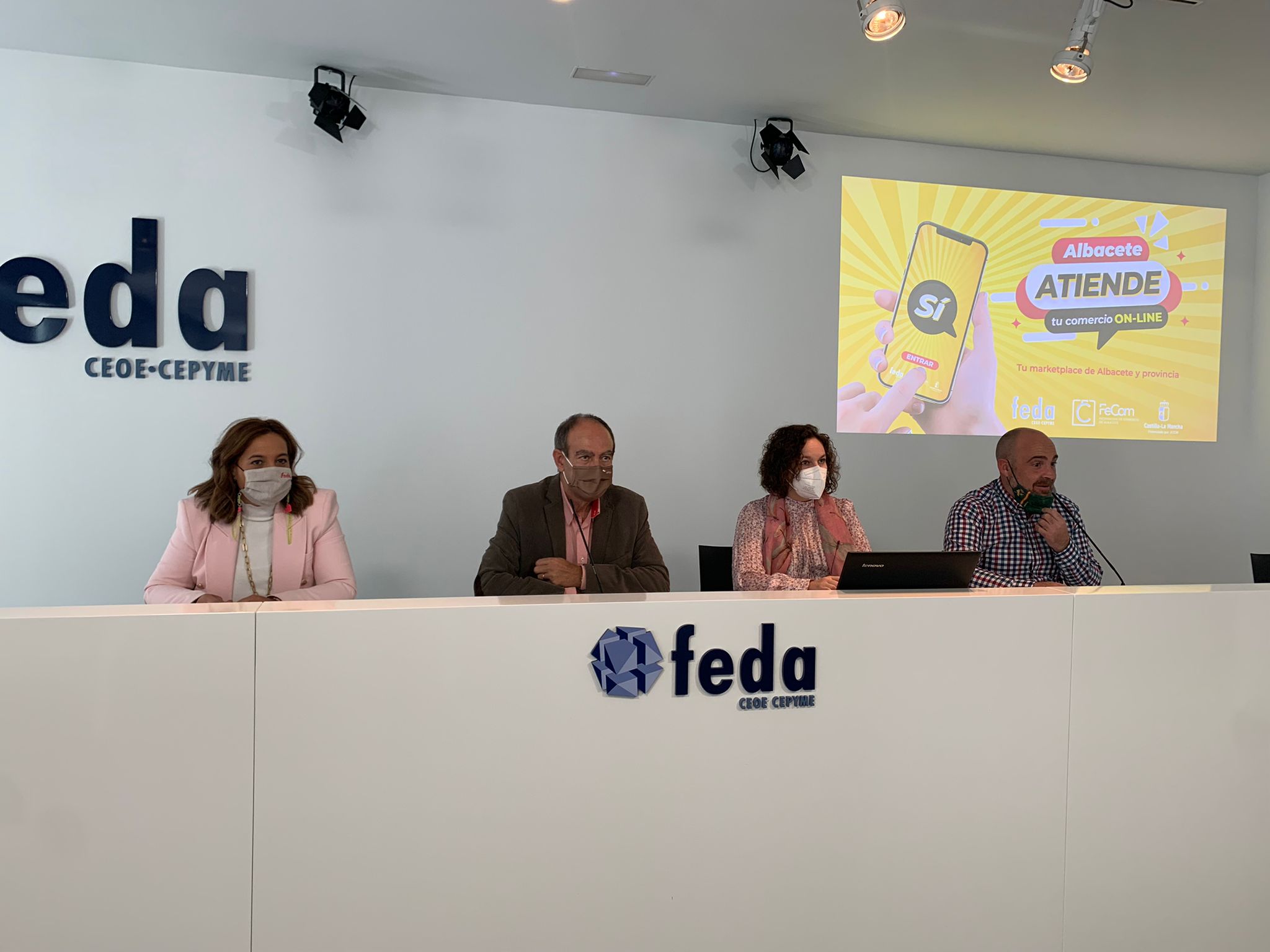 'Atiende' para comprar online en el pequeño comercio local 'Atiende' para comprar online en el pequeño comercio local