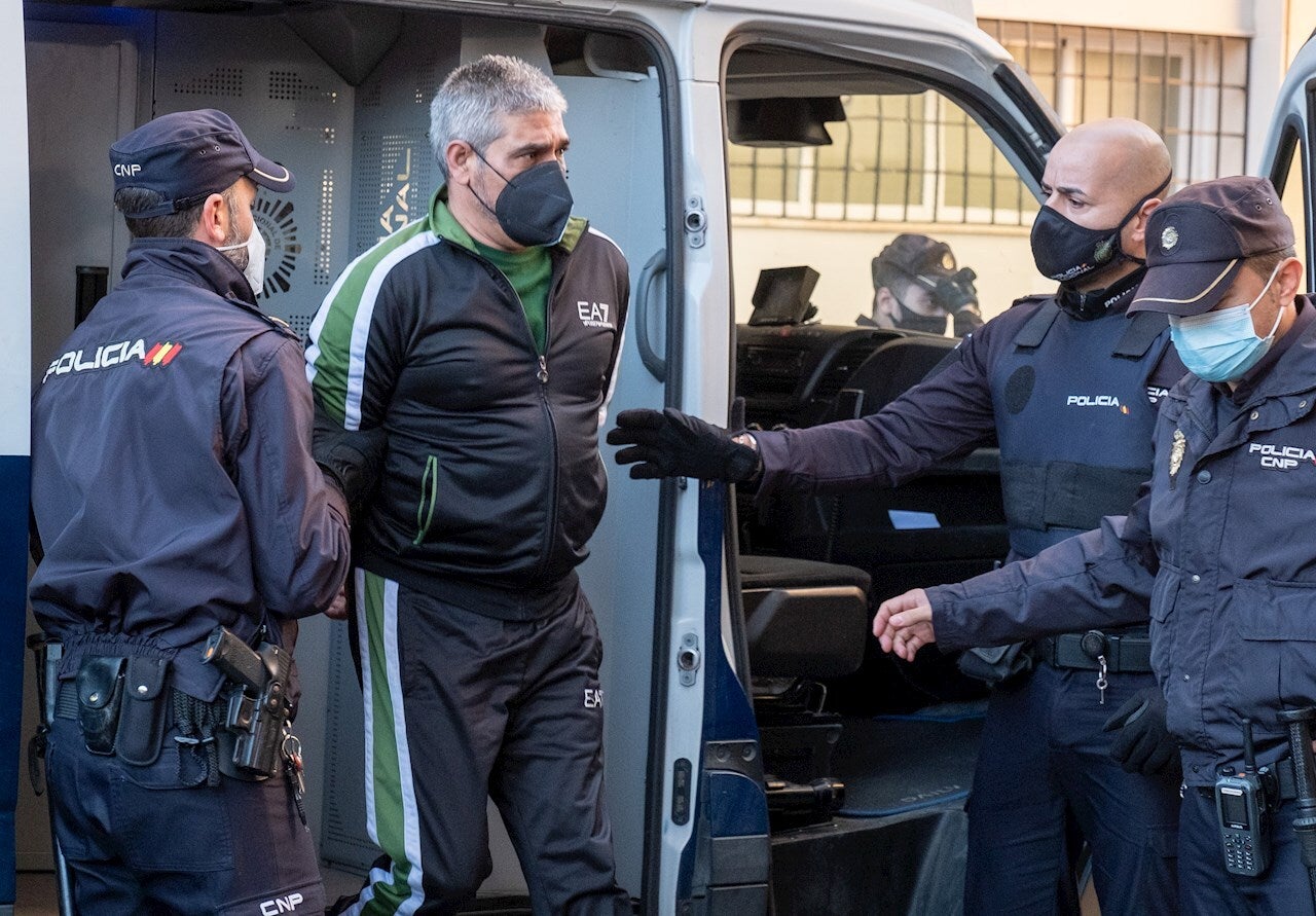 Caso Laura Luelmo: cronología del brutal asesinato de la profesora a manos de Bernardo Montoya Caso Laura Luelmo: cronología del brutal asesinato de la profesora a manos de Bernardo Montoya