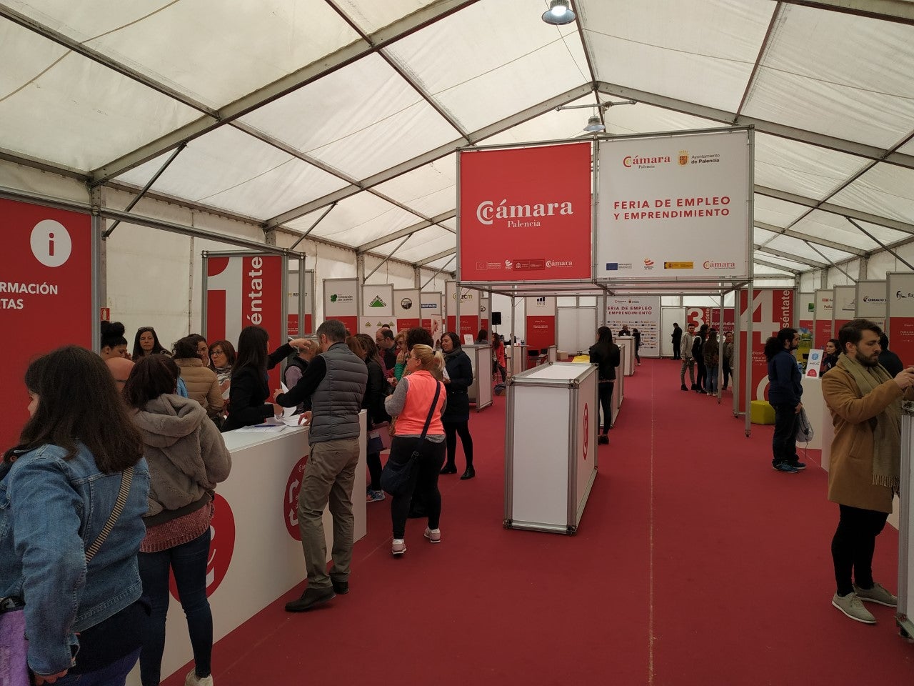 La Feria de Empleo y Emprendimiento se celebrará el 24 de noviembre La Feria de Empleo y Emprendimiento se celebrará el 24 de noviembre