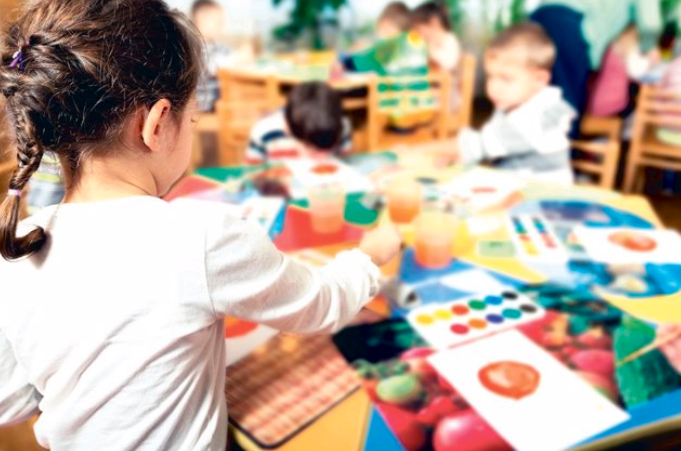 PODEMOS teme que el gobierno de López Miras desvíe los fondos destinados por el Gobierno de España a crear 4000 plazas de educación infantil PODEMOS teme que el gobierno de López Miras desvíe los fondos destinados por el Gobierno de España a crear 4000 plazas de educación infantil