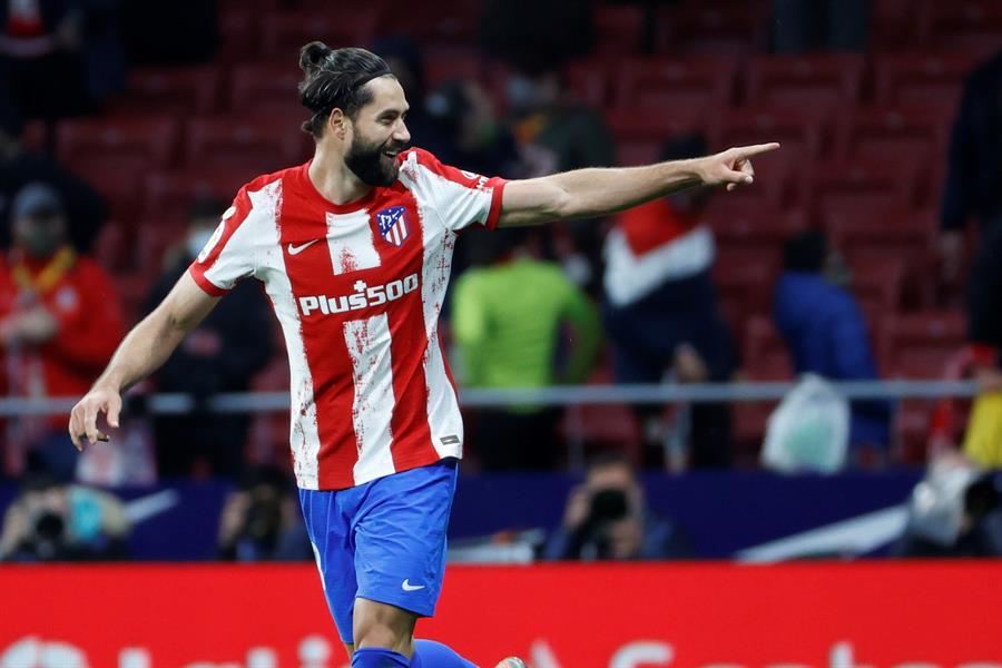 Felipe sella la victoria del Atlético ante un serio Osasuna Felipe sella la victoria del Atlético ante un serio Osasuna