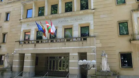 Fachada del Tribunal Superior de Justicia Vasca Fachada del Tribunal Superior de Justicia Vasca