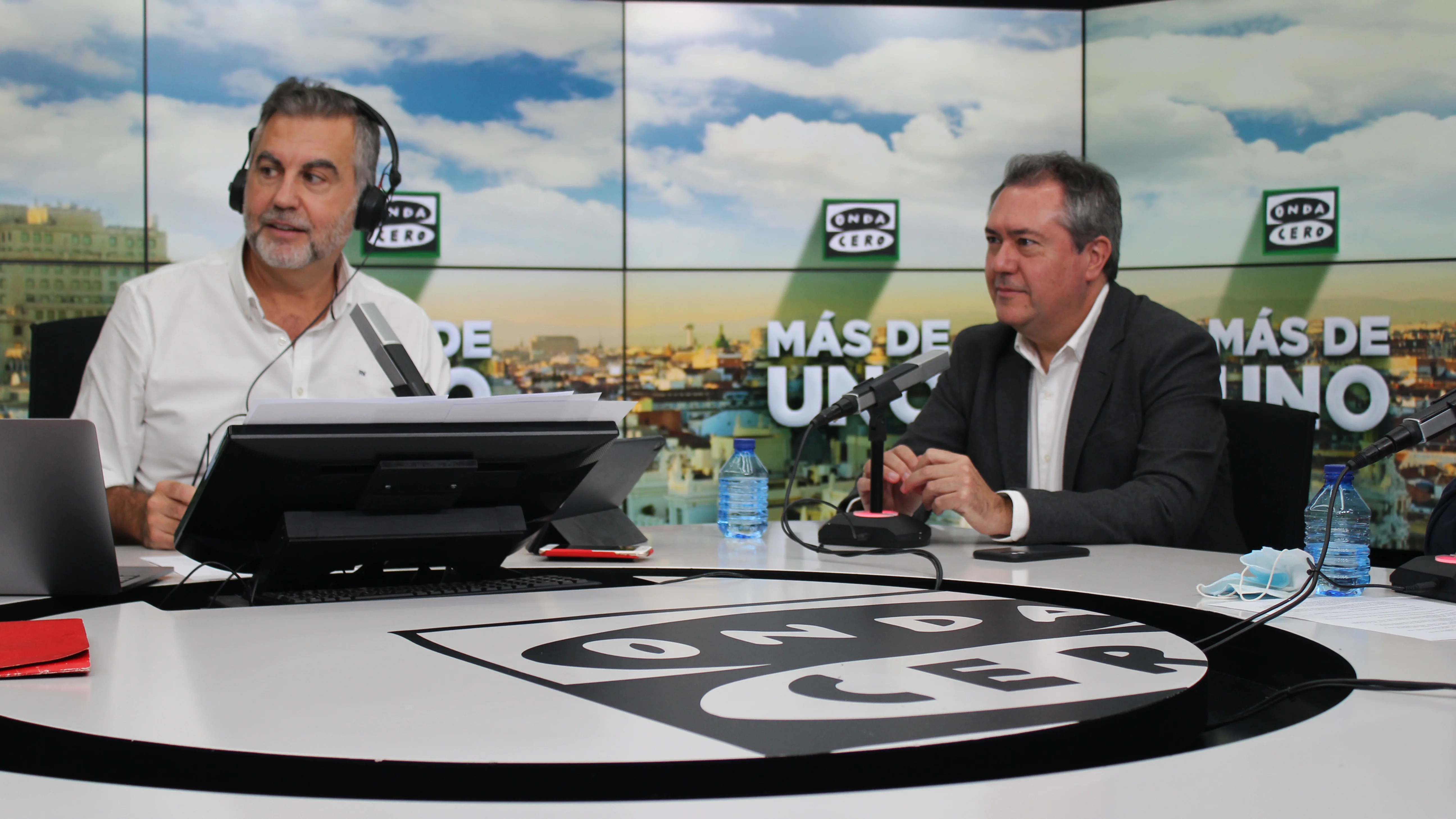 Juan Espadas con Carlos Alsina