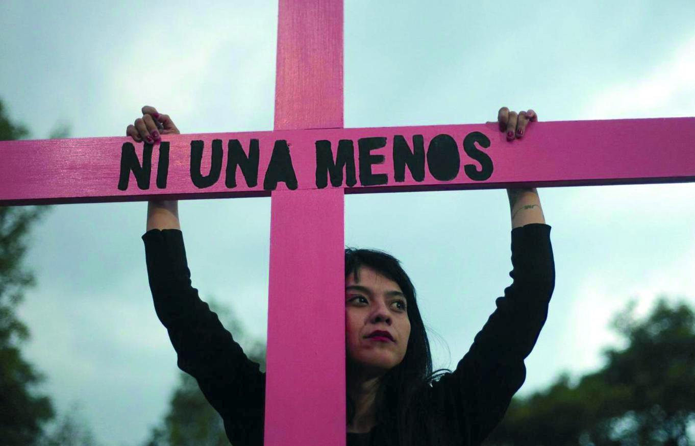 Trasladan a España a una joven argelina que fue quemada por su vecino tras rechazar casarse con él Trasladan a España a una joven argelina que fue quemada por su vecino tras rechazar casarse con él