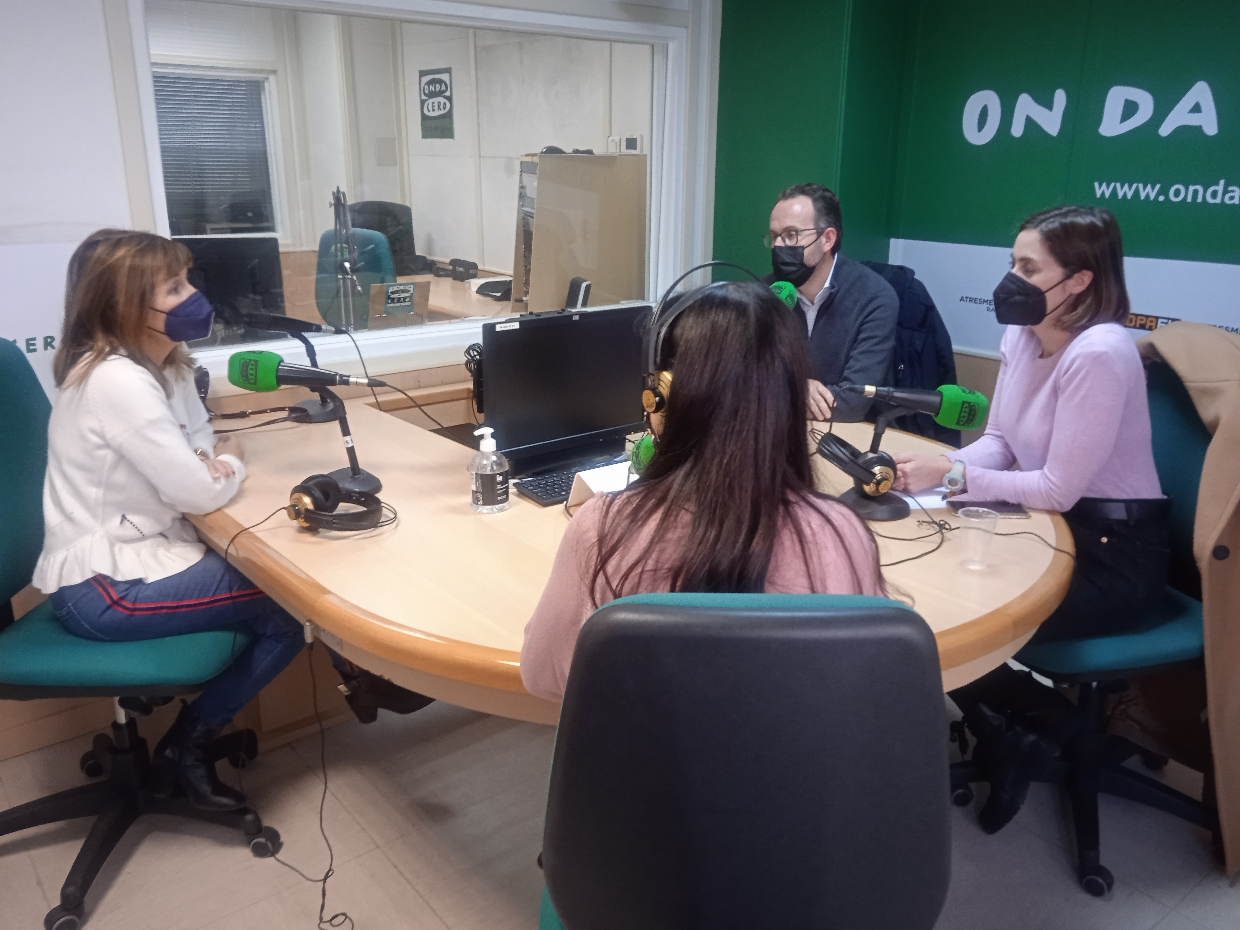 ¿La exigencia del pasaporte de vacunación en los locales públicos es una medida necesaria? ¿La exigencia del pasaporte de vacunación en los locales públicos es una medida necesaria?