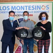 Una treintena de comercios de Los Montesinos se suman a la campaña de Black Friday Una treintena de comercios de Los Montesinos se suman a la campaña de Black Friday