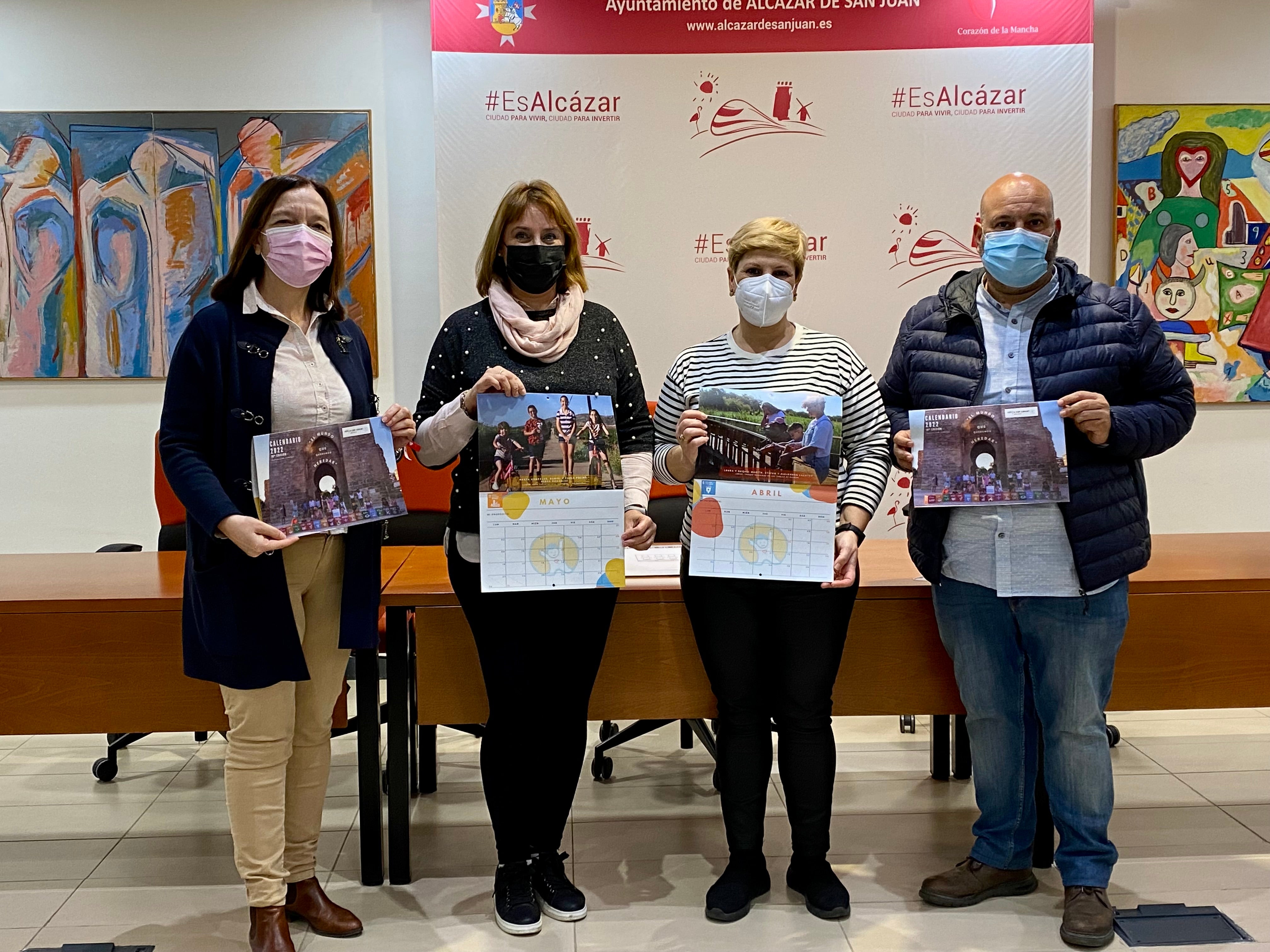 Afanion presenta su calendario solidario 2022 Afanion presenta su calendario solidario 2022