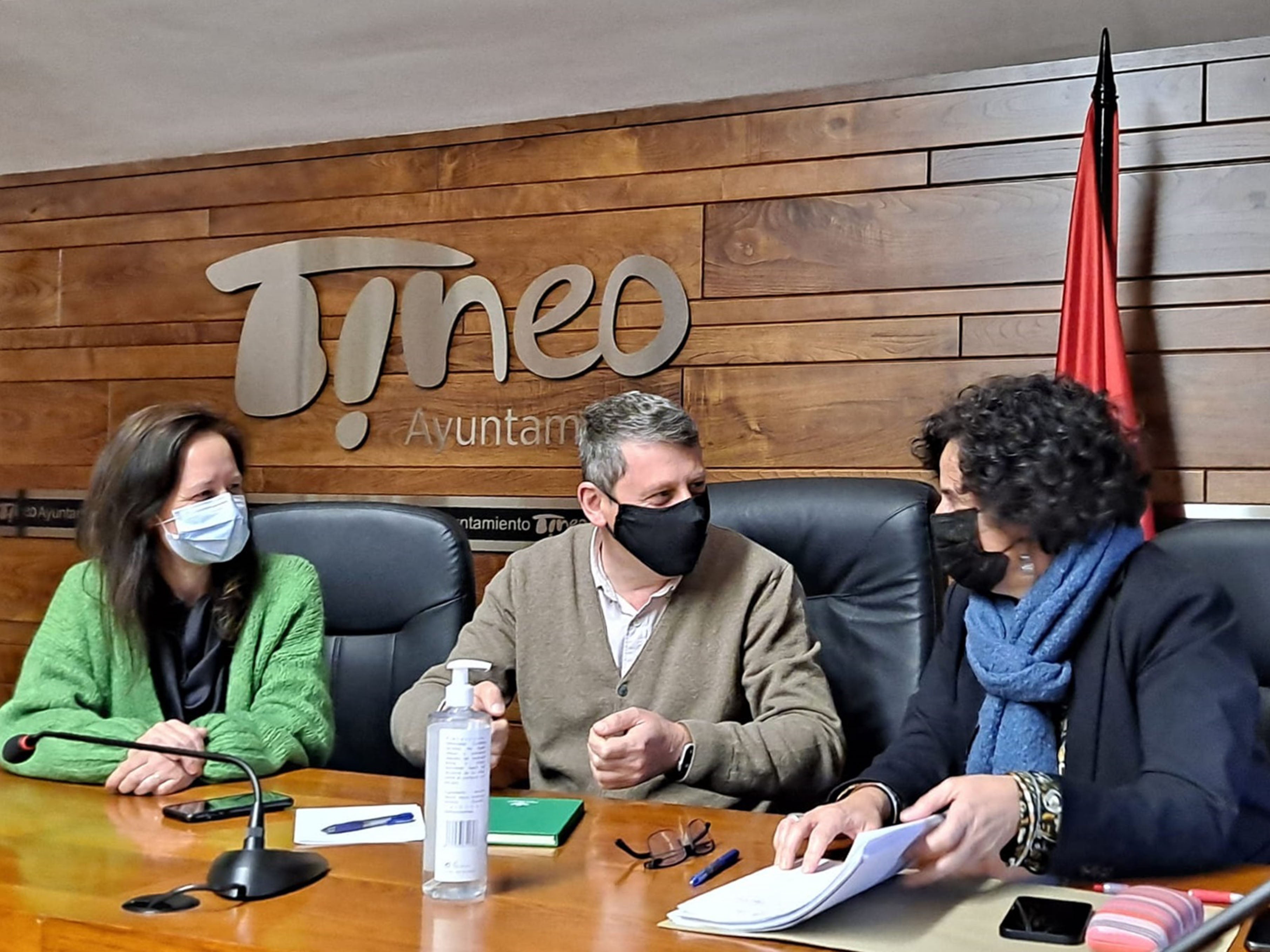 Feito y Piñán abordan la conservación del Monasterio de Obona Feito y Piñán abordan la conservación del Monasterio de Obona