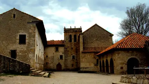 La ermita de Sant Joan de Penyagolosa, el destino dels pelegrins de les Useres. La ermita de Sant Joan de Penyagolosa, el destino dels pelegrins de les Useres.
