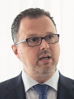 Doctor Federico Martinón-Torres: " Los hospitales se llenan de gente que no está vacunada". Doctor Federico Martinón-Torres: " Los hospitales se llenan de gente que no está vacunada".