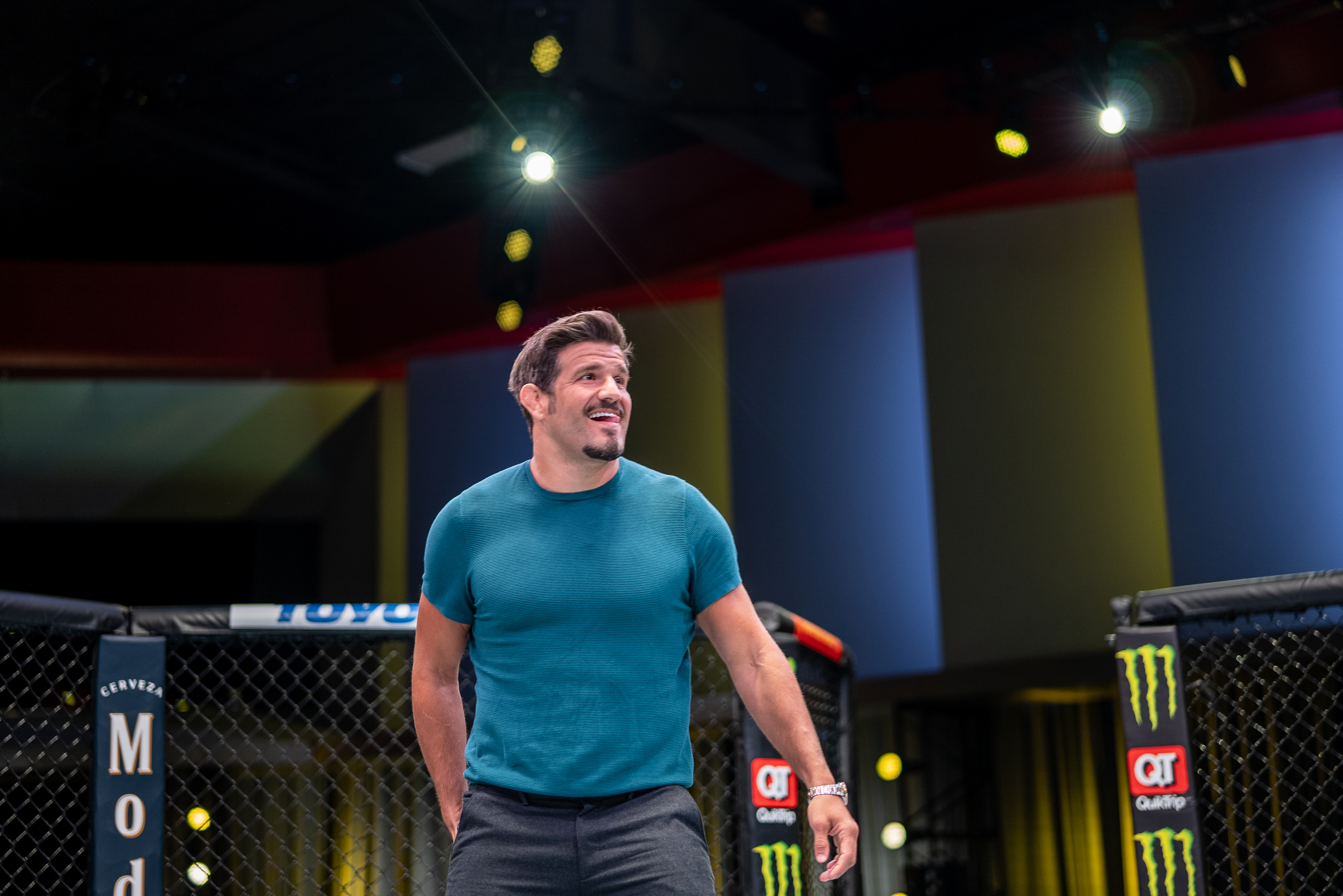 Juan Espino, primer español en luchar en la UFC Juan Espino, primer español en luchar en la UFC
