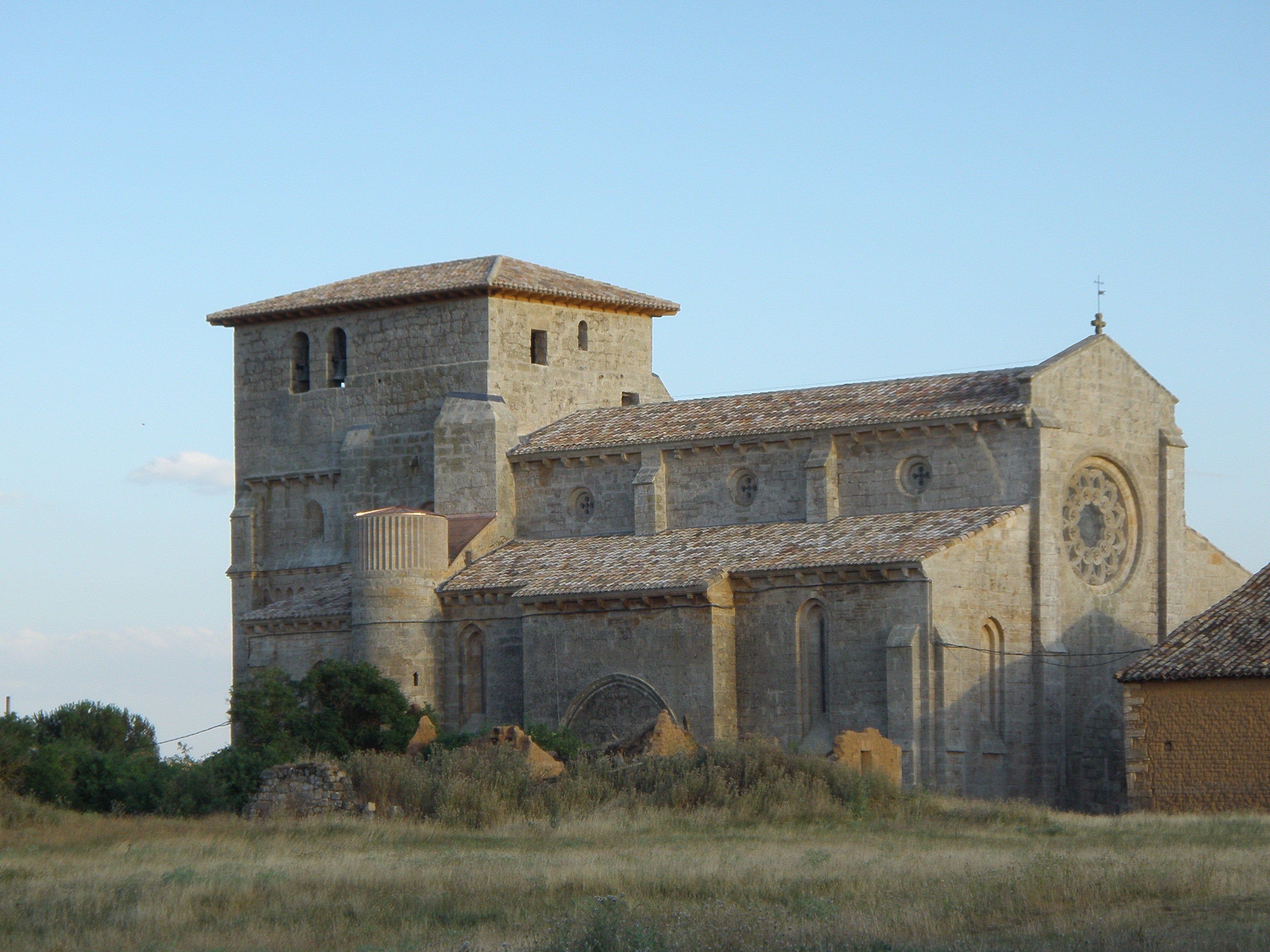 El pueblo burgalés de un habitante consigue el dinero para salvar su iglesia El pueblo burgalés de un habitante consigue el dinero para salvar su iglesia