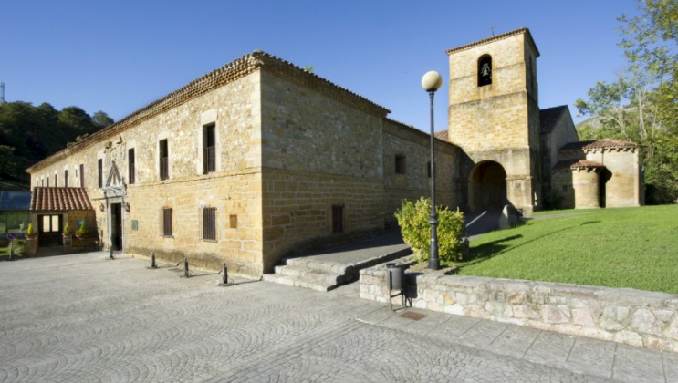 Este viernes, tres de diciembre, comienzan las actividades navideñas en el Parador Nacional de San Pedro de Villanueva con el montaje del Belén y la decoración Este viernes, tres de diciembre, comienzan las actividades navideñas en el Parador Nacional de San Pedro de Villanueva con el montaje del Belén y la decoración
