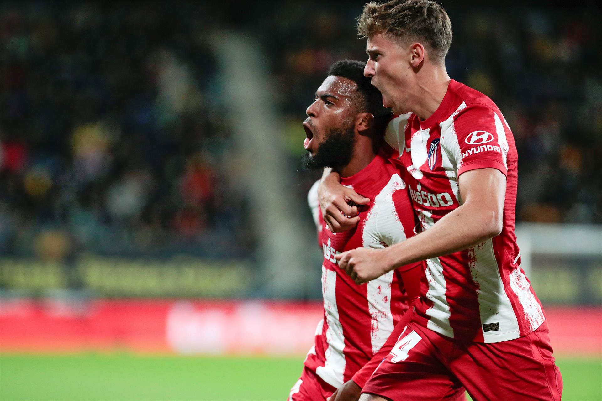 El Atlético golea al Cádiz en un magnífico segundo tiempo El Atlético golea al Cádiz en un magnífico segundo tiempo