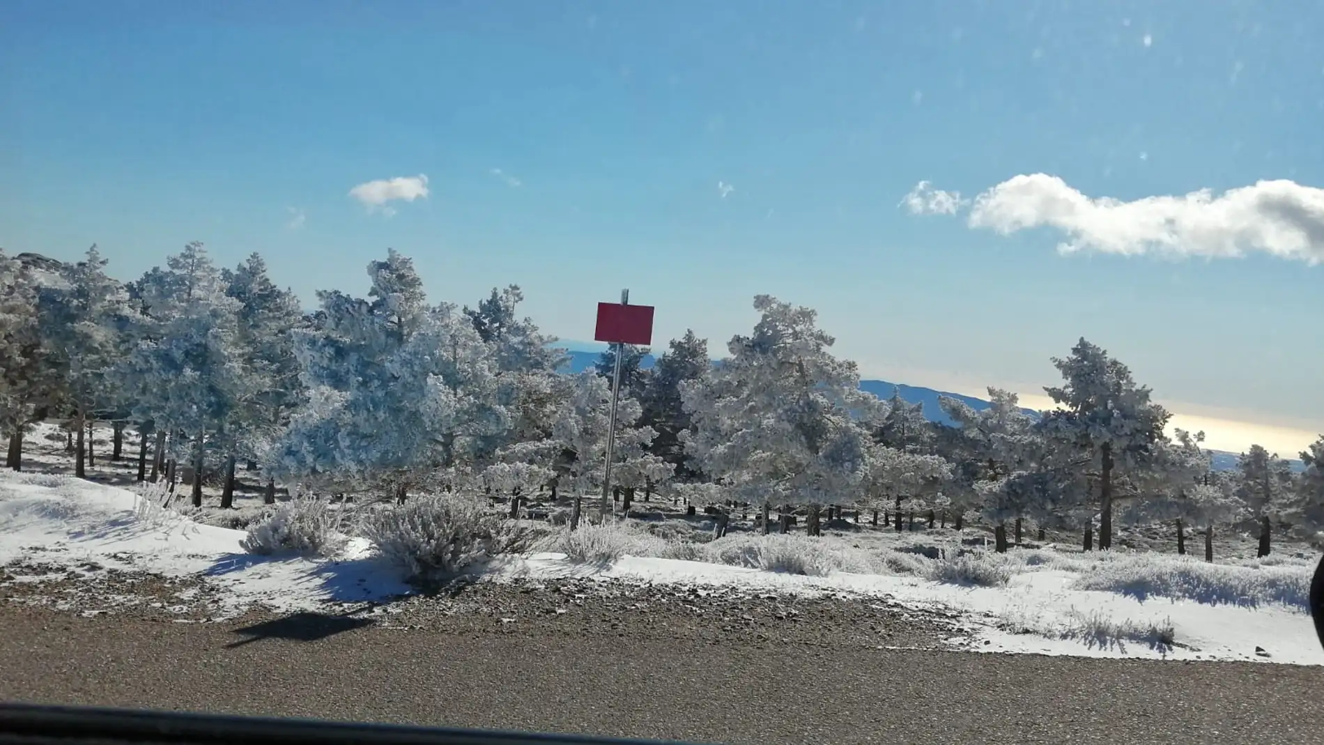 Instantánea de la carretera de Calar Alto. Instantánea de la carretera de Calar Alto.