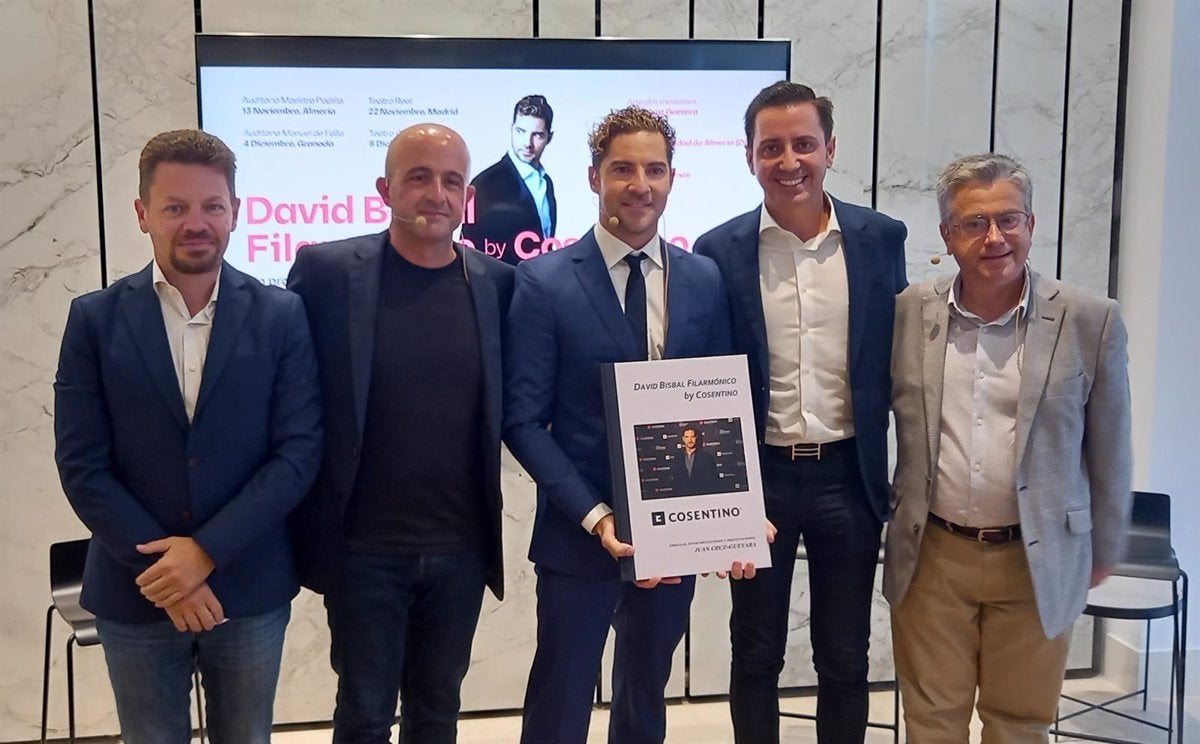 Santiago Alfonso: "Espero que volvamos a ver a David Bisbal en otras ciudades de España con la OCAL" Santiago Alfonso: "Espero que volvamos a ver a David Bisbal en otras ciudades de España con la OCAL"