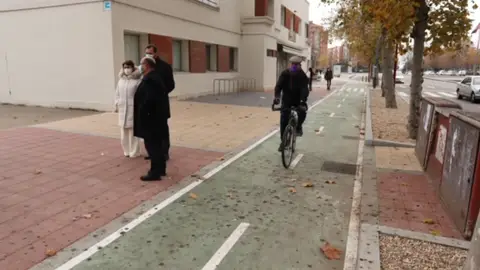 Finaliza implantación carril bici bidireccional en Paseo Zorrilla Finaliza implantación carril bici bidireccional en Paseo Zorrilla
