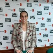 Eva María Masías en los estudios de Onda Cero Ciudad Real