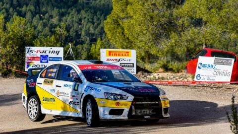 Coche participante en el Rally Ciutat de Valencia