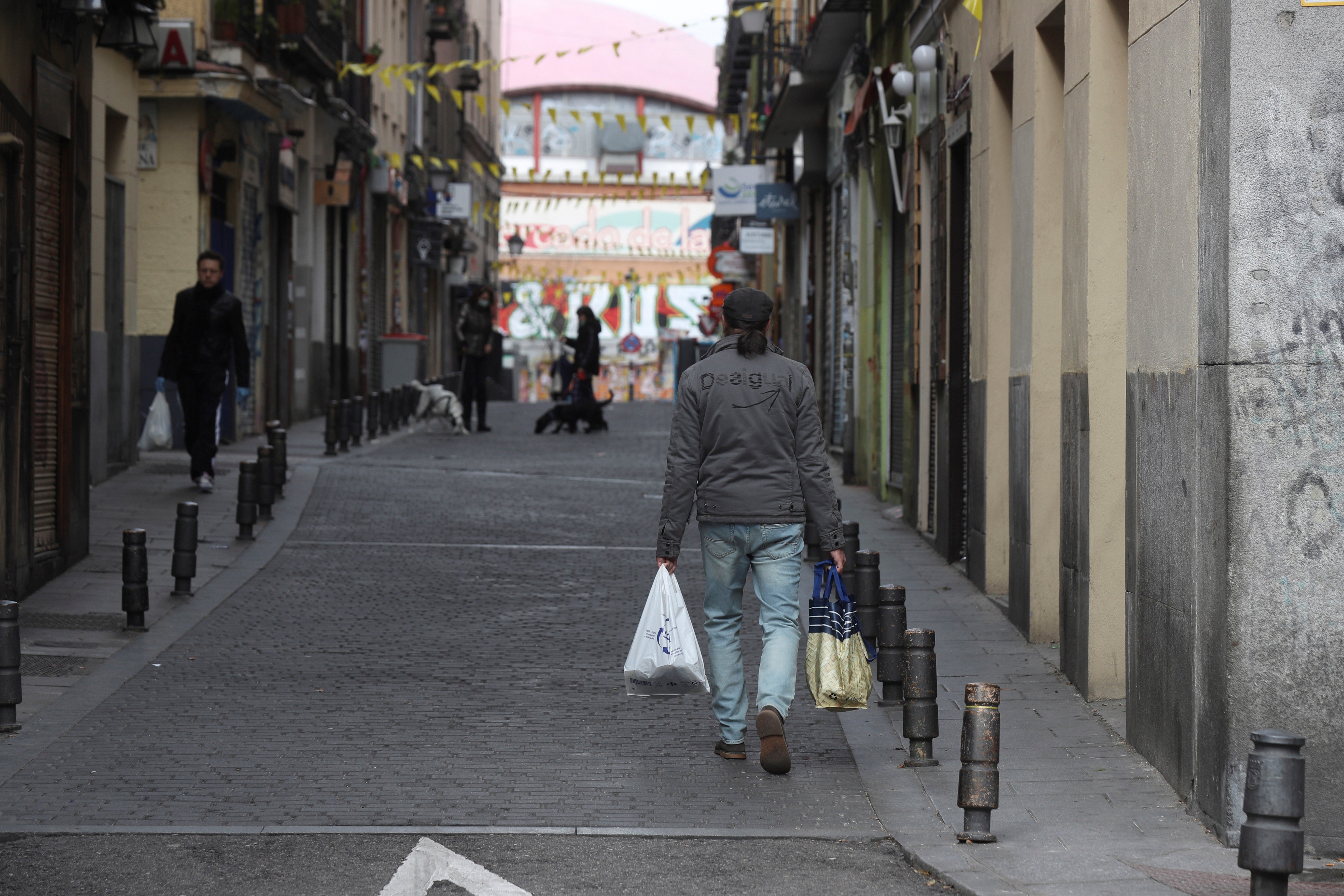 La OCDE rebaja la euforia del Gobierno y estima que España crecerá solo un 4,5% este año La OCDE rebaja la euforia del Gobierno y estima que España crecerá solo un 4,5% este año