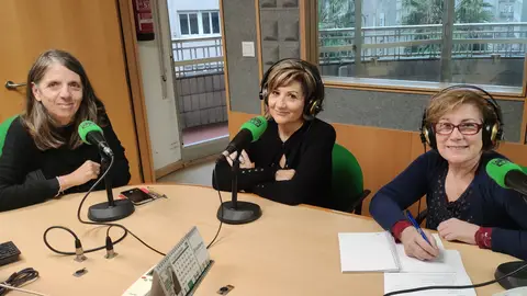 Membras da plataforma activa "De Vella a Bella" Más de Uno Pontevedra