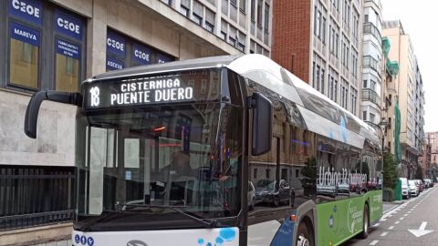 Auvasa prueba un autob&uacute;s de hidr&oacute;geno renovable de la marca Solaris