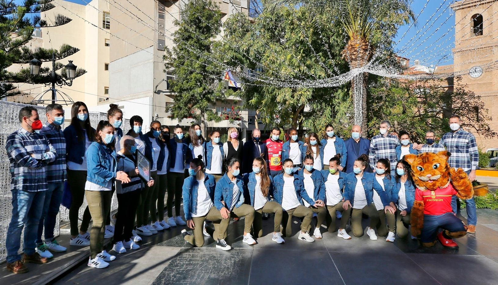 Hoy 1 de diciembre, a las 19:00 horas, dará comienzo la ceremonia inaugural, con la actuación en directo de Carlos Baute Hoy 1 de diciembre, a las 19:00 horas, dará comienzo la ceremonia inaugural, con la actuación en directo de Carlos Baute