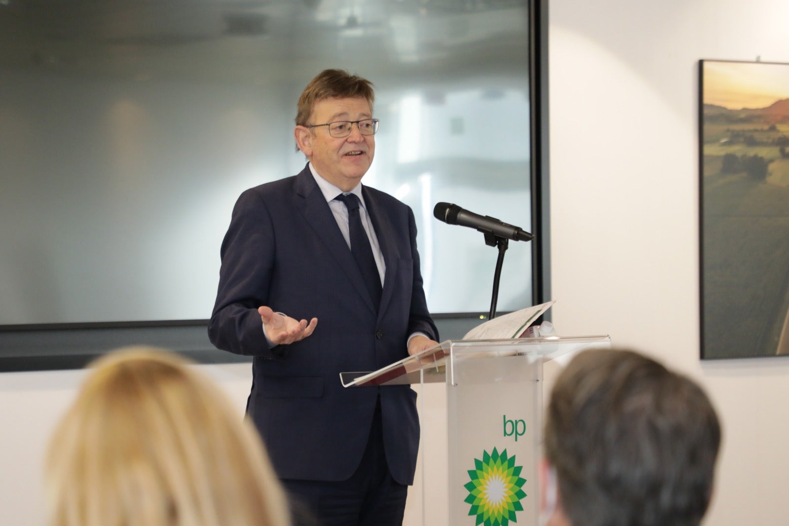 Ximo Puig anuncia un acuerdo con BP para colaborar en la descarbonización Ximo Puig anuncia un acuerdo con BP para colaborar en la descarbonización