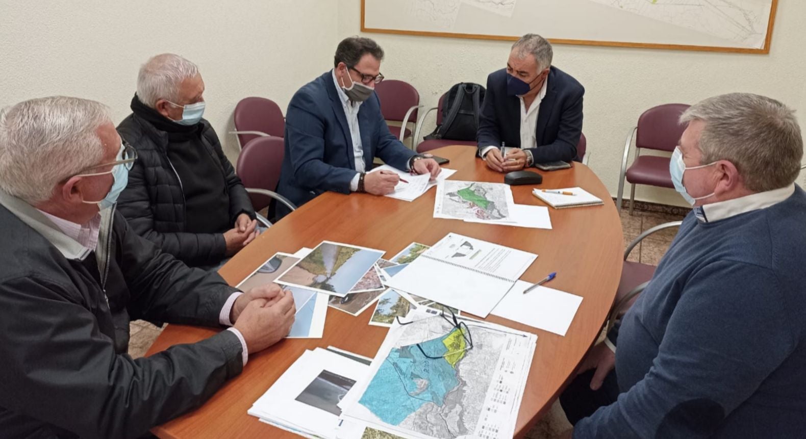 Se trata de la segunda reunión del director del Plan Vega Renhace, Antonio Alonso Se trata de la segunda reunión del director del Plan Vega Renhace, Antonio Alonso