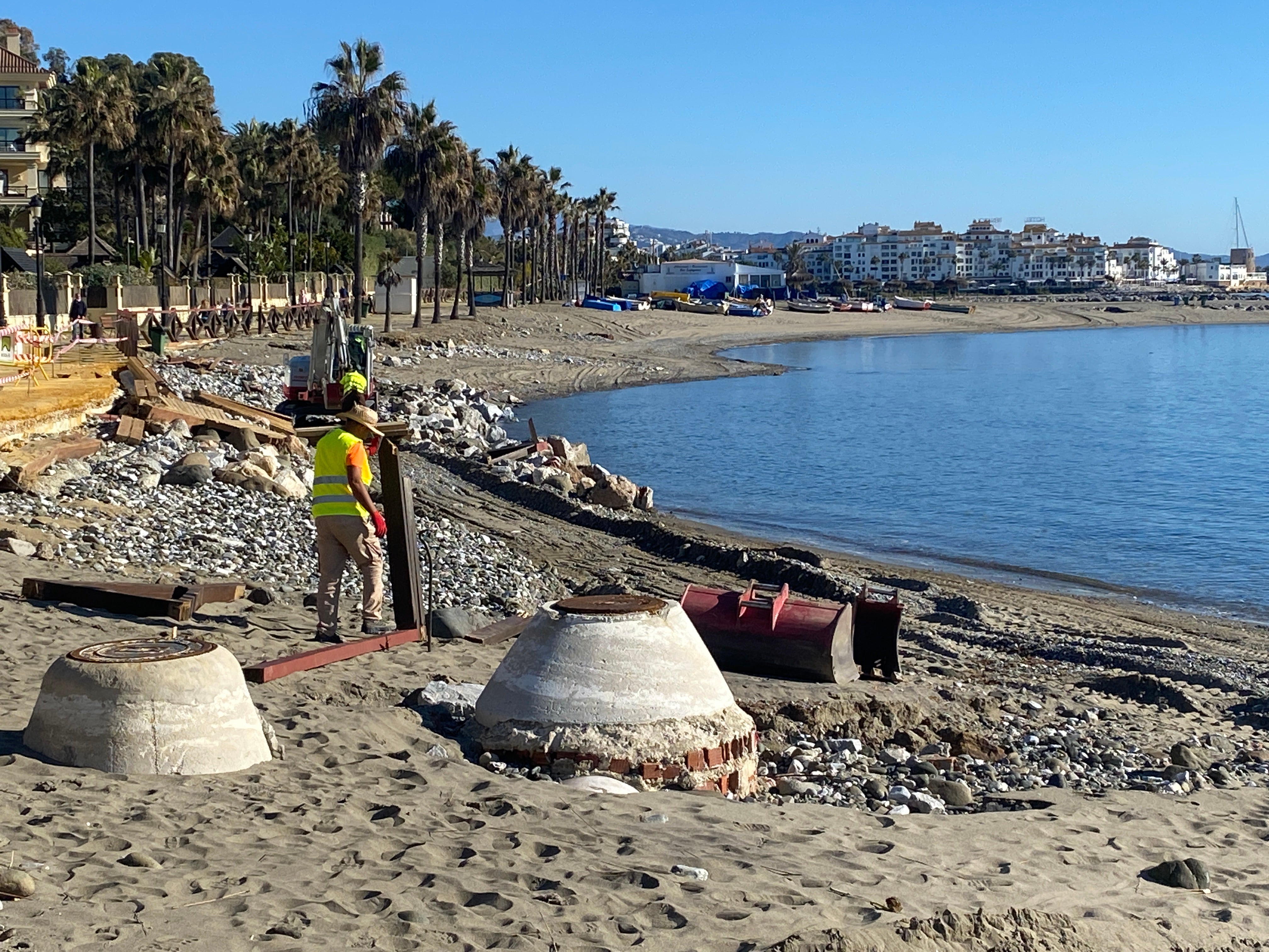Marbella se propone arreglar los desperfectos del temporal antes de Nochebuena Marbella se propone arreglar los desperfectos del temporal antes de Nochebuena