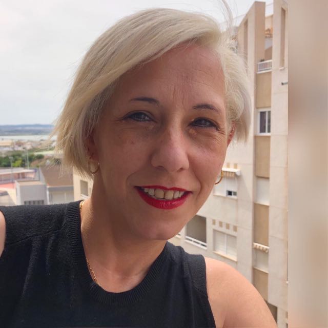 Las madres y padres de alumnos abogan por desarrollar la vacunación de sus hijos en los centros de salud Las madres y padres de alumnos abogan por desarrollar la vacunación de sus hijos en los centros de salud