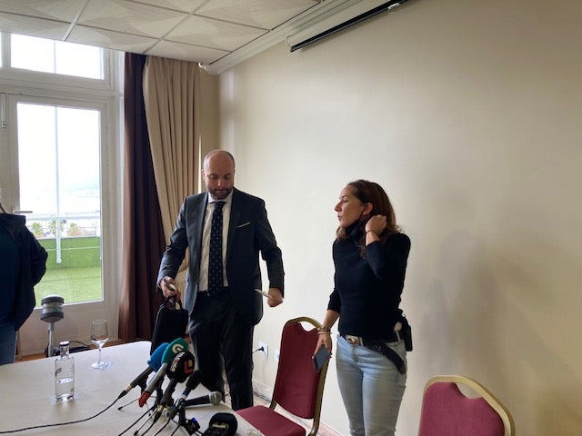 La familia de Déborah Fernández exige que se cite a declarar al principal sospechoso o se cierre el caso La familia de Déborah Fernández exige que se cite a declarar al principal sospechoso o se cierre el caso