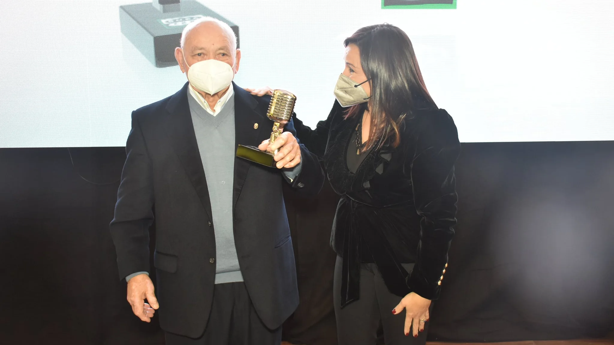 plumed premio sagunto