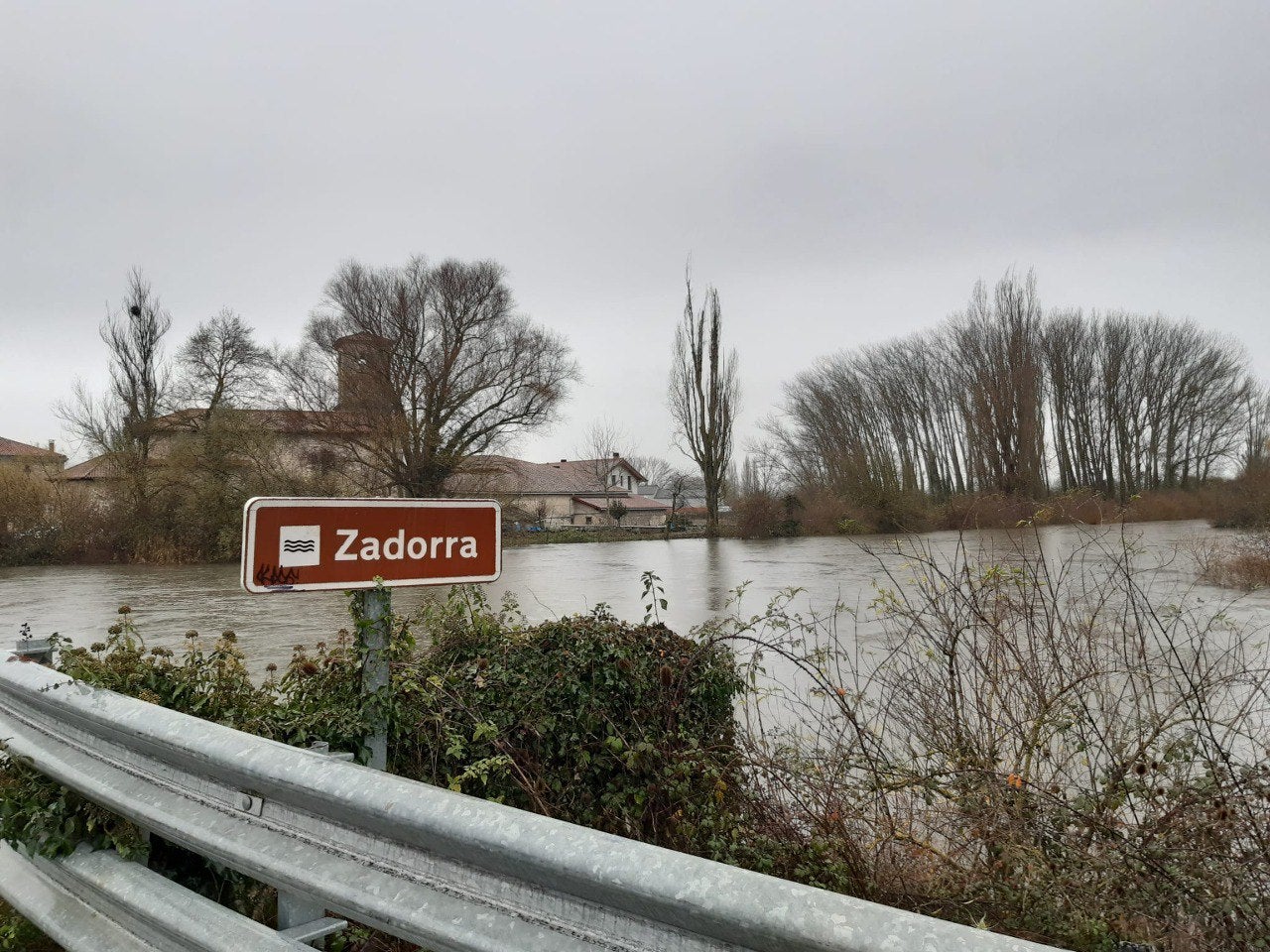 Más de Uno Álava 09/12/2021 Más de Uno Álava 09/12/2021