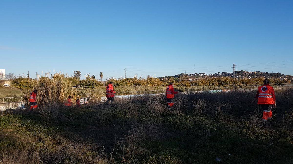 Una llamada moviliza durante una hora y media a los equipos de emergencias tras observar un objeto flotando en el río Una llamada moviliza durante una hora y media a los equipos de emergencias tras observar un objeto flotando en el río