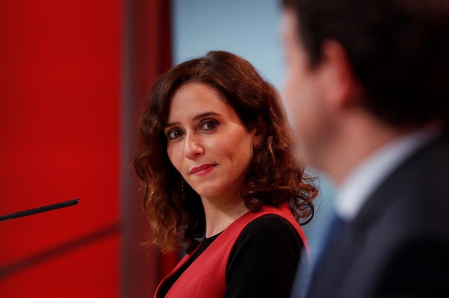 Ayuso impresiona al Washington Post: “Los conservadores que buscan un héroe deberían recurrir a la nueva estrella española” Ayuso impresiona al Washington Post: “Los conservadores que buscan un héroe deberían recurrir a la nueva estrella española”
